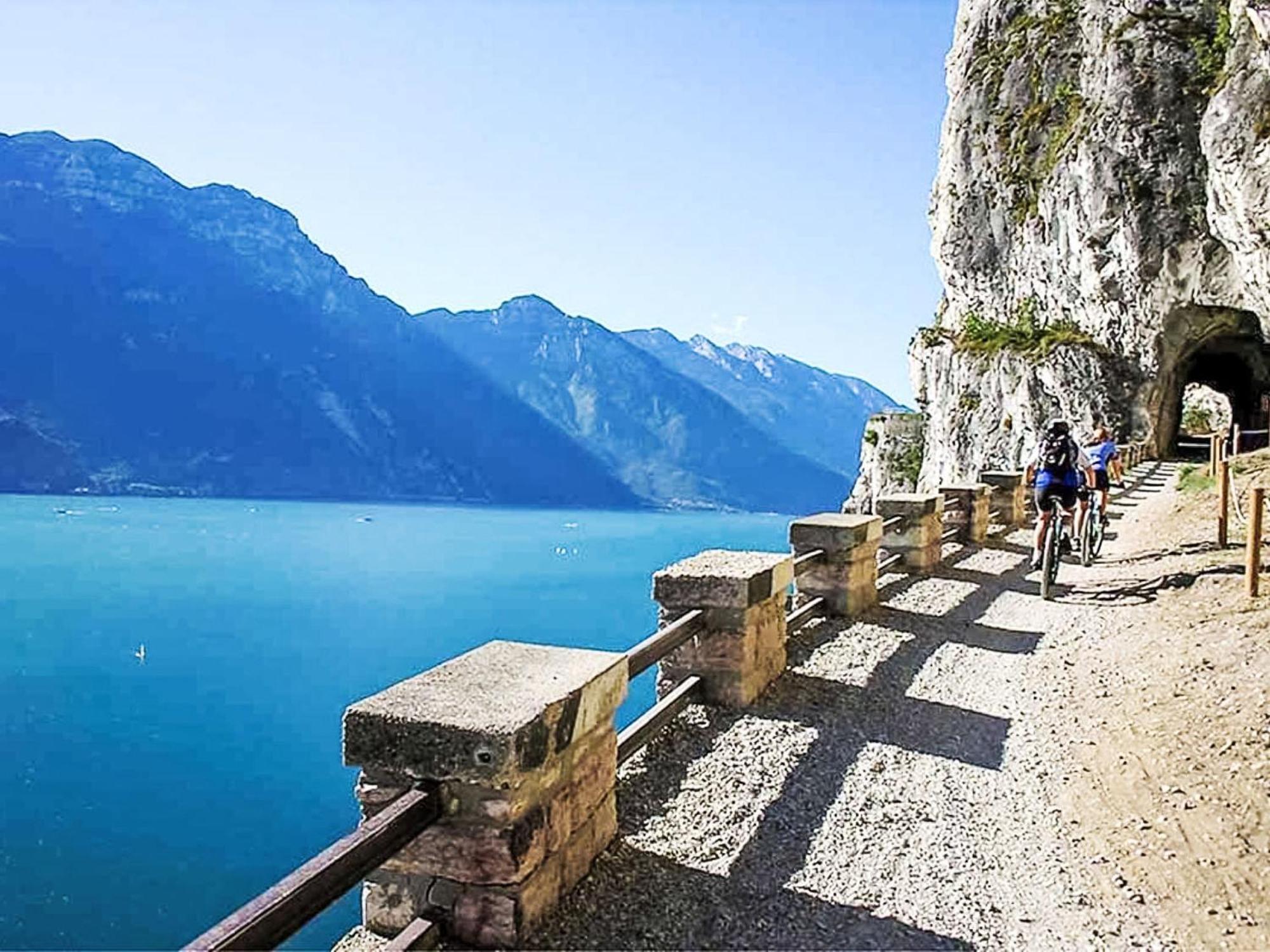 Apartment Standard By Interhome Riva del Garda Bagian luar foto